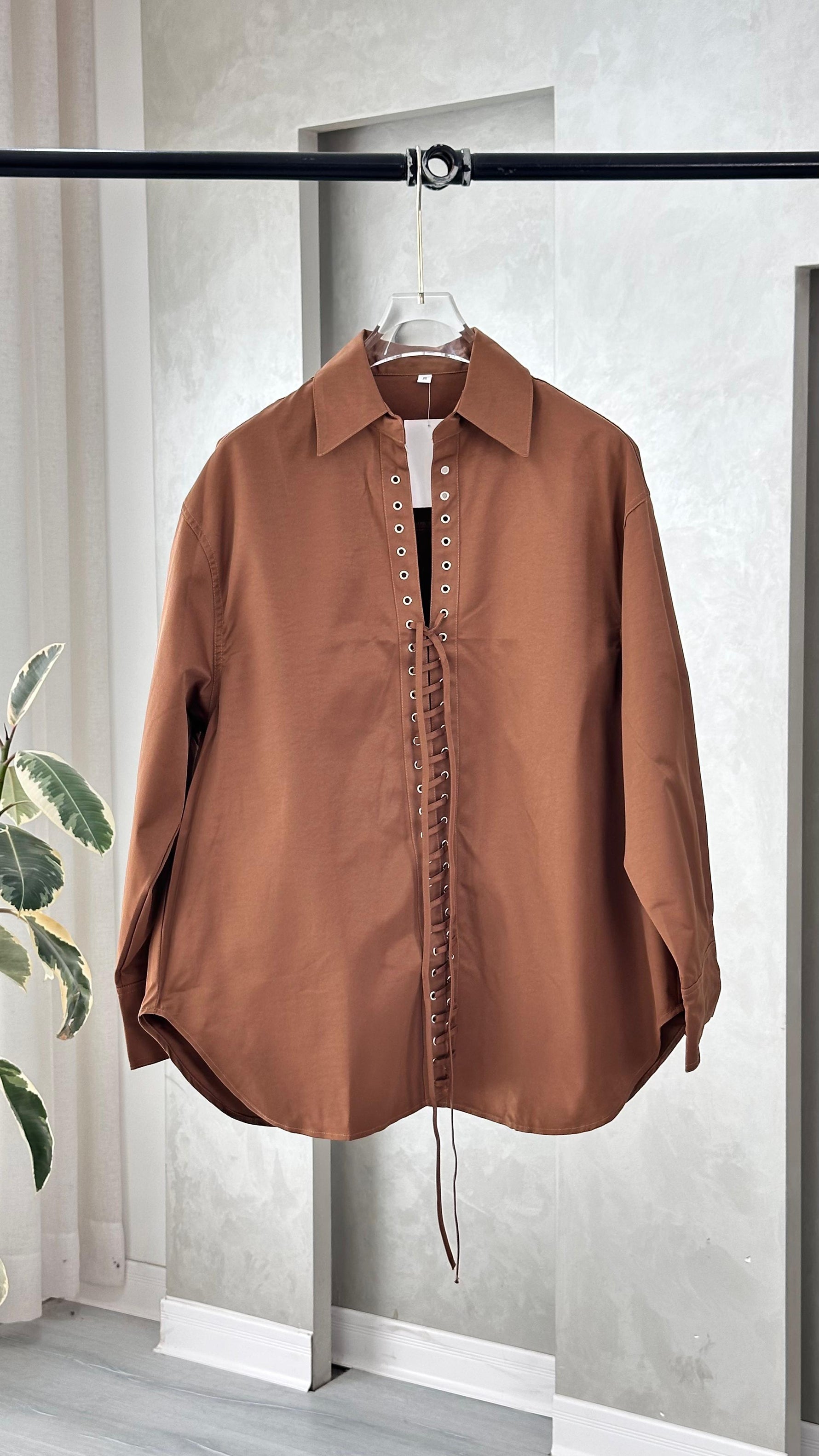 قميص خيط رابطة