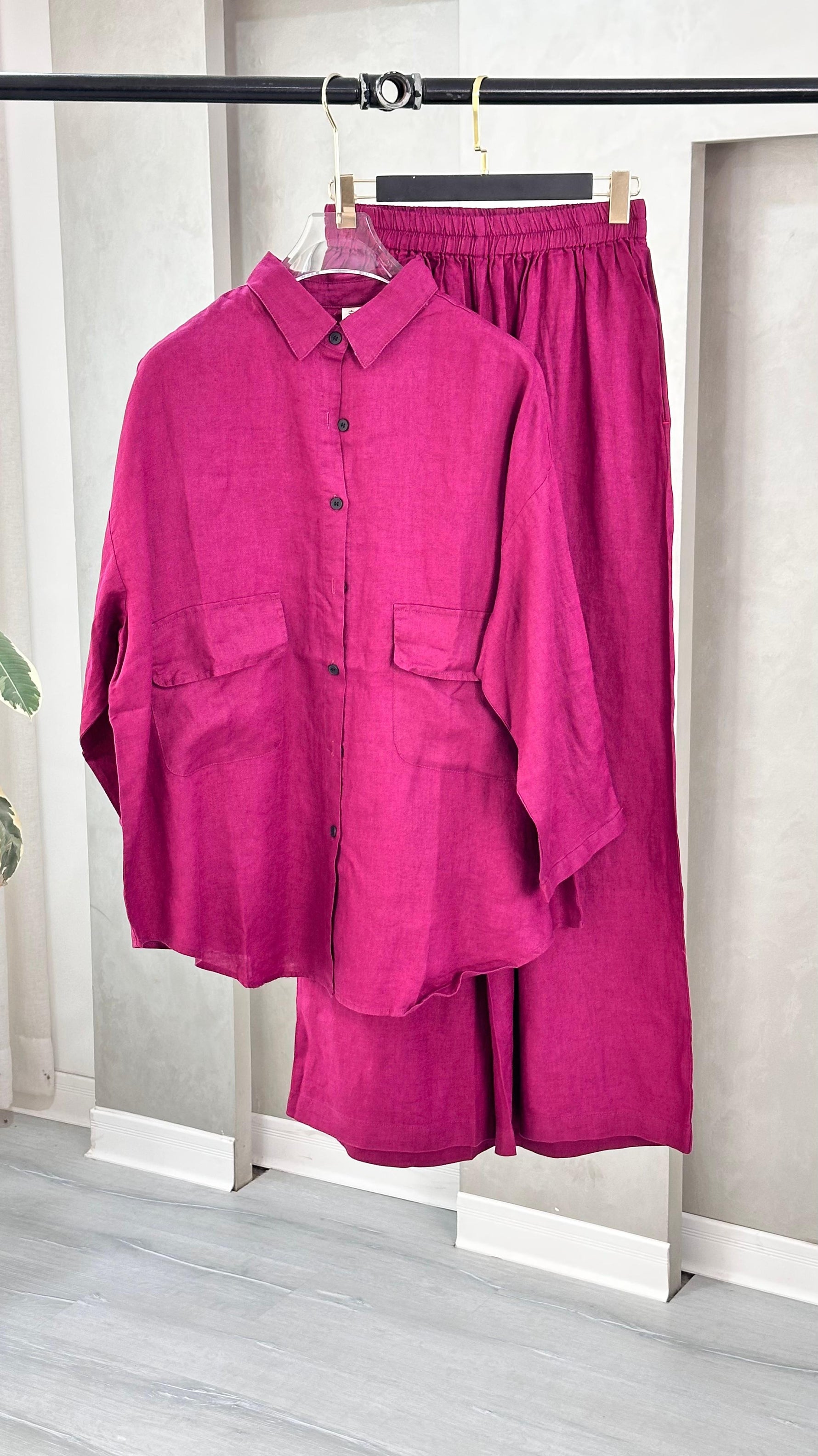 بدلة نسائي لينن