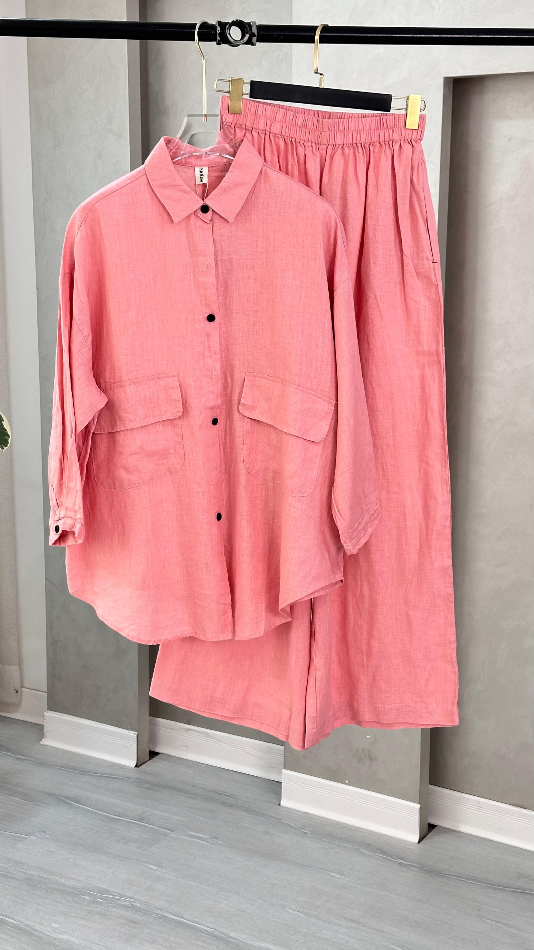 بدلة نسائي لينن