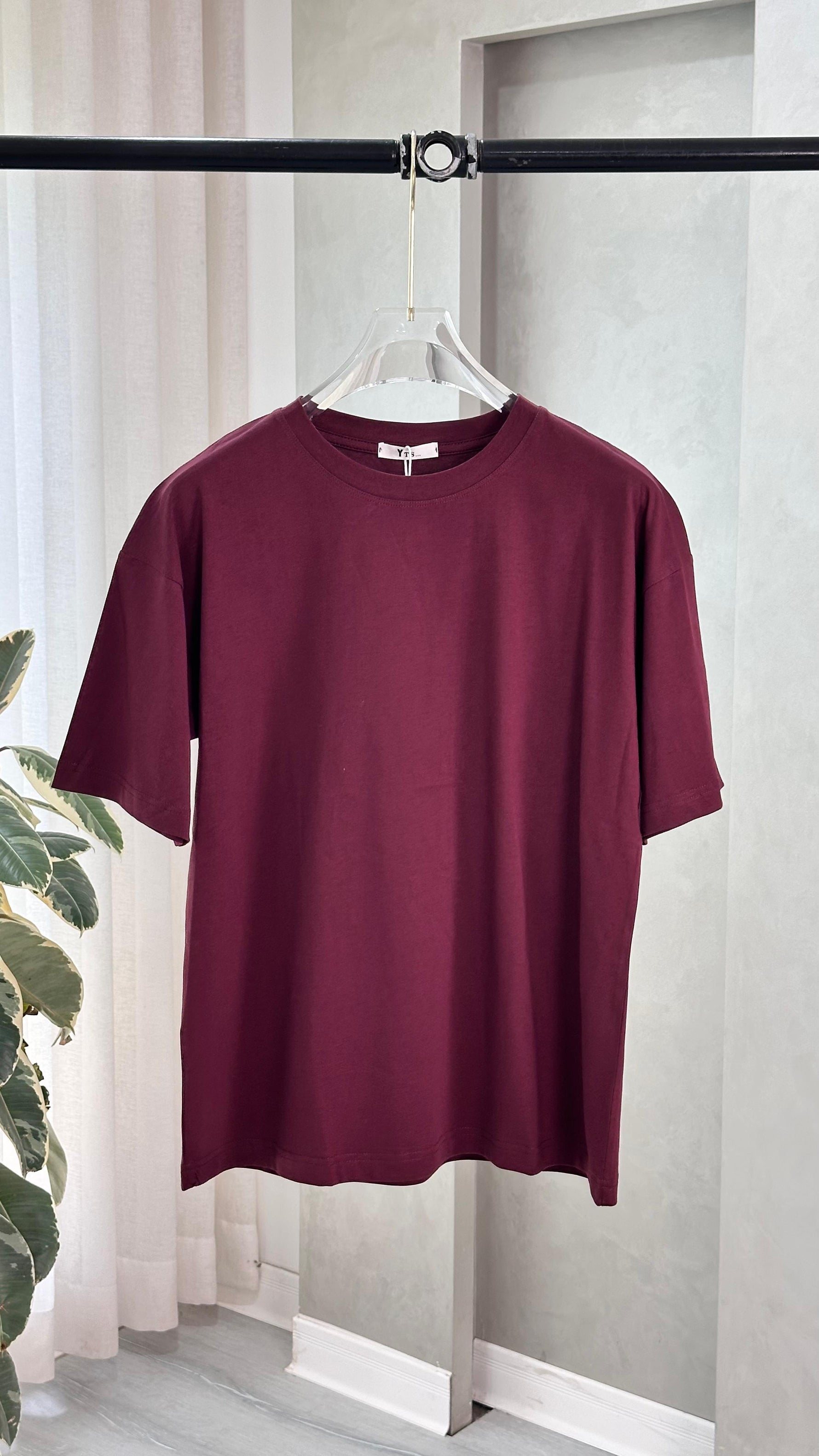 بلوزة نسائي باكمام قصيرة