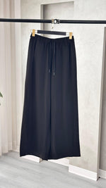 بنطلون نسائي