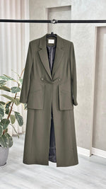 جاكيت نسائي بقص جانبية