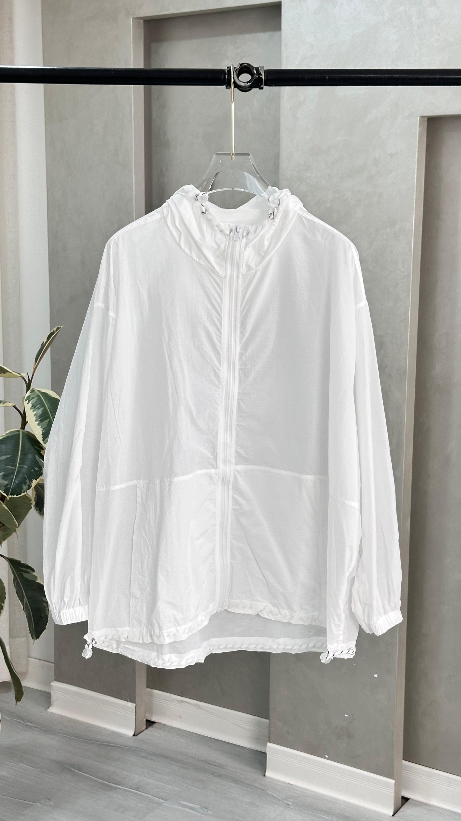 جاكيت نسائي