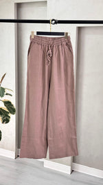 بنطلون نسائي