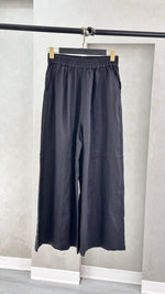 بنطلون نسائي