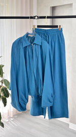 بدلة نسائي اكمام منفوخة