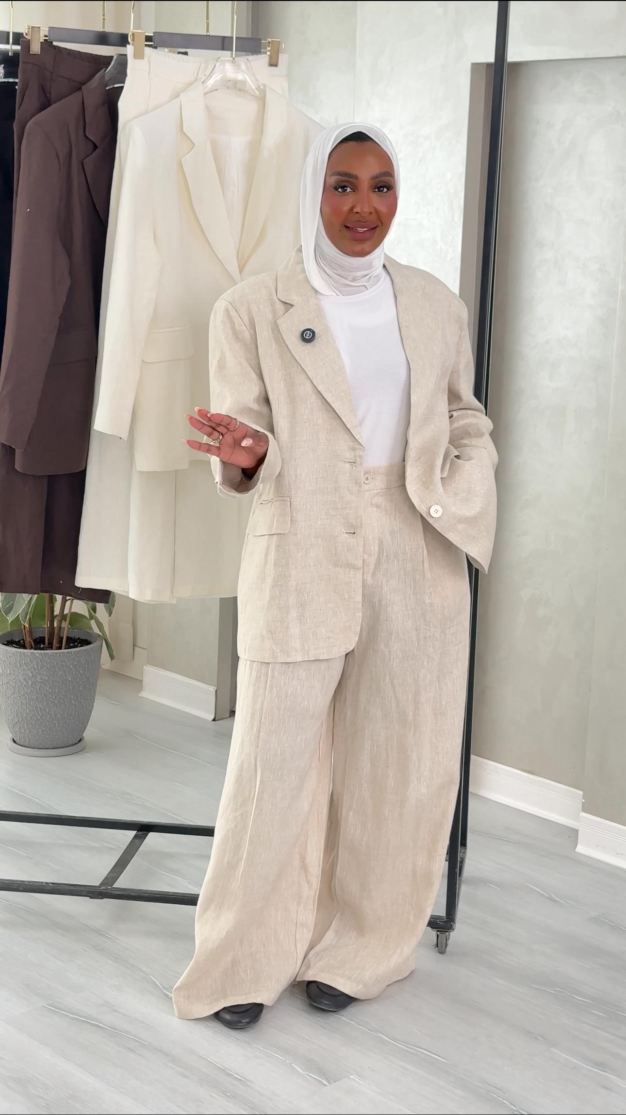 بدلة نسائي واسعة