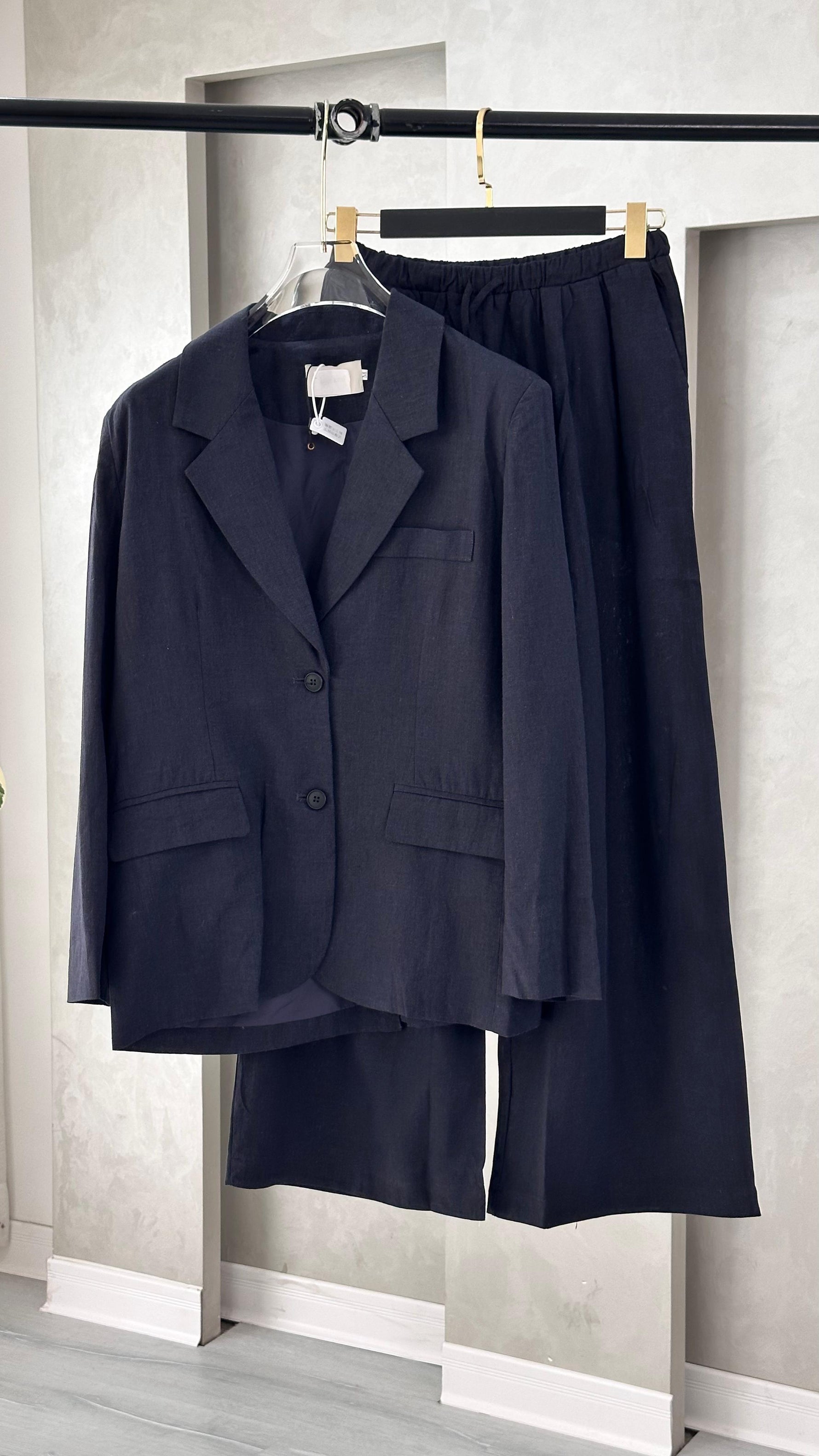 رسمي  نسائي