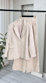 بدلة نسائي محتشمة