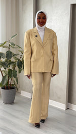 بدلة نسائي محتشمة