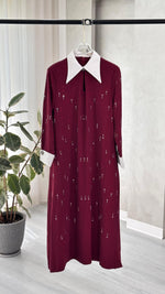 فستان نسائي