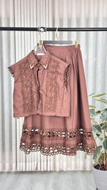 بدلة نسائي بداتتيل