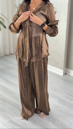 بدلة نسائي مسحبة