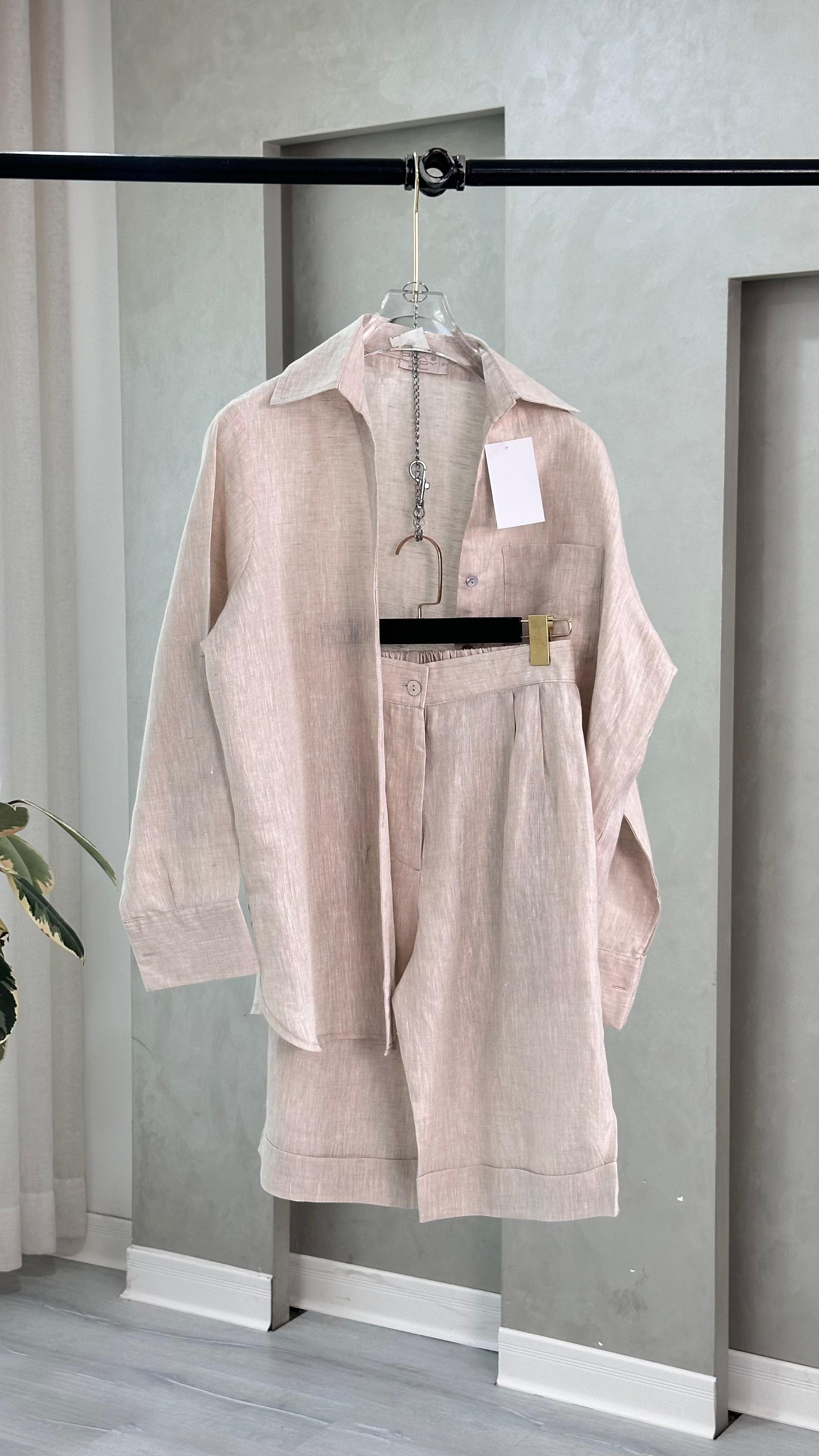 بدلة نسائي شورت