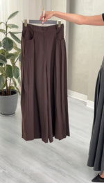 بنطلون نسائي