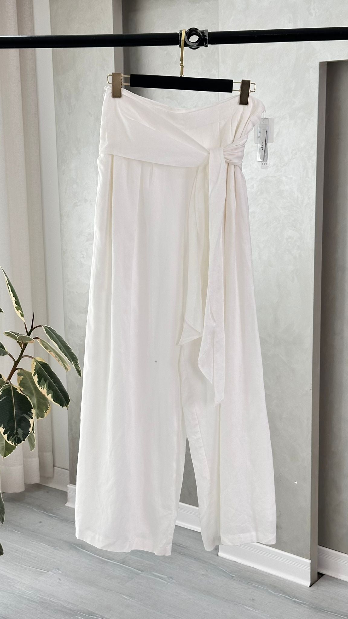 تنورة نسائي