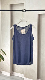 توب نسائي حمالة عريضة