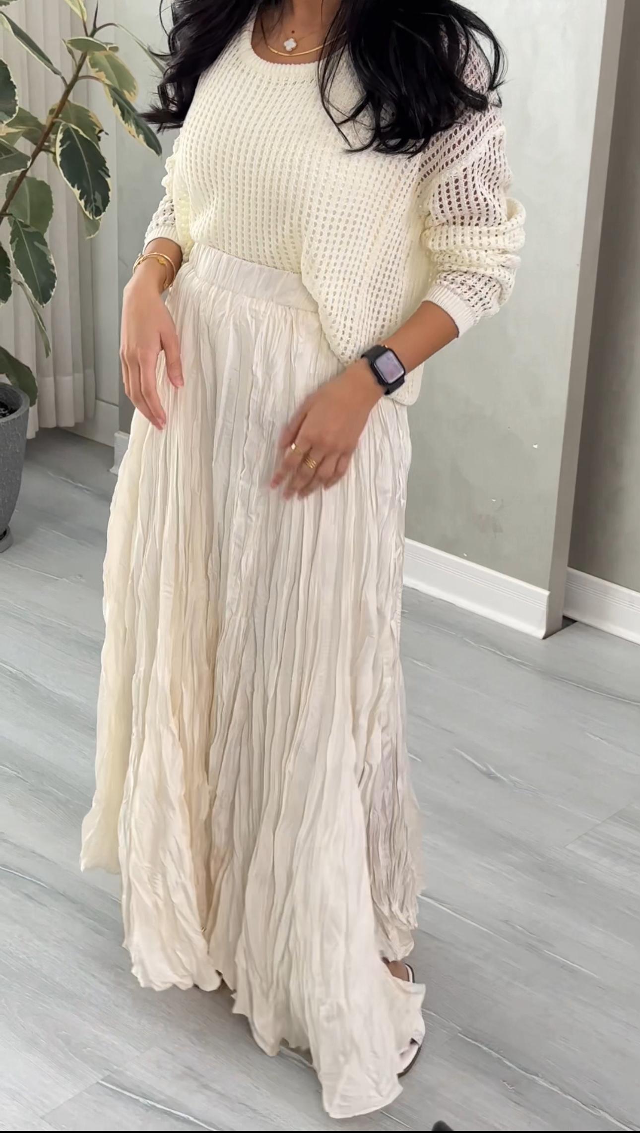 بدلة شبك تنورة واسعة