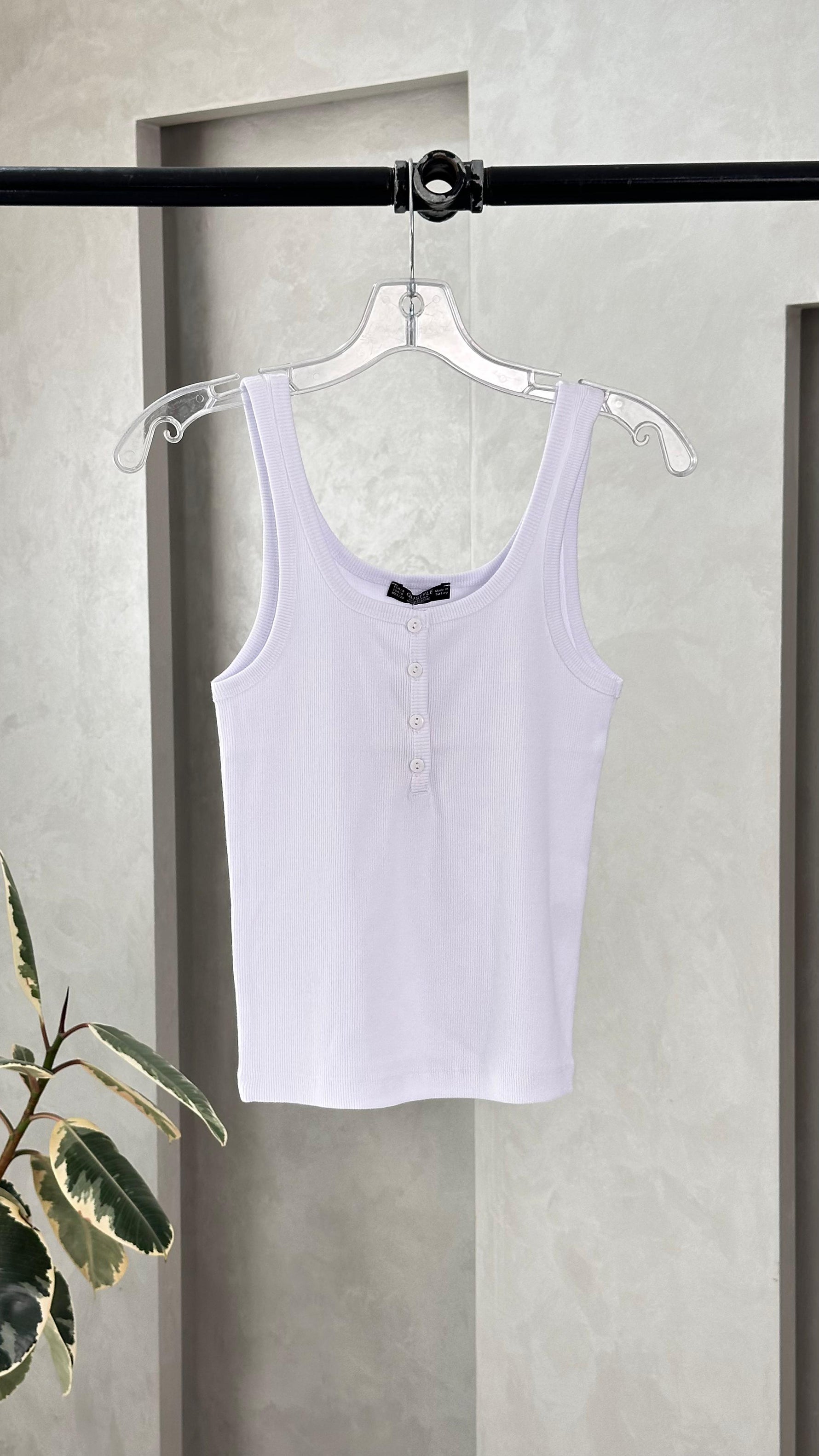 توب نسائي بازرار