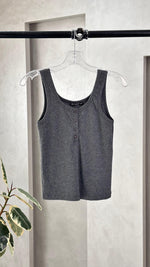 توب نسائي بازرار