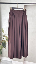 بنطلون نسائي