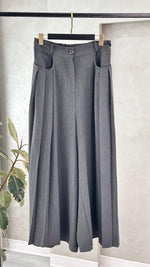 بنطلون نسائي