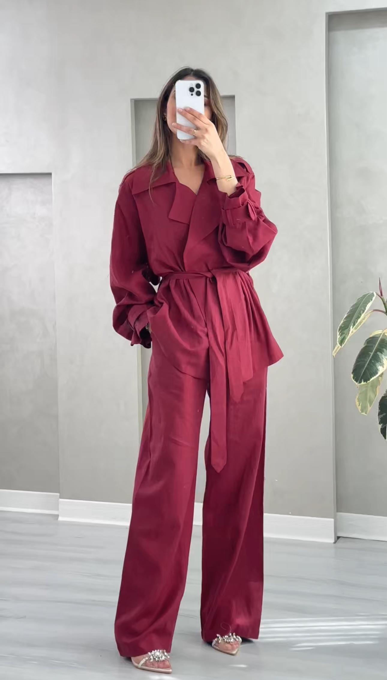 بدلة نسائي فضفاض بحزام