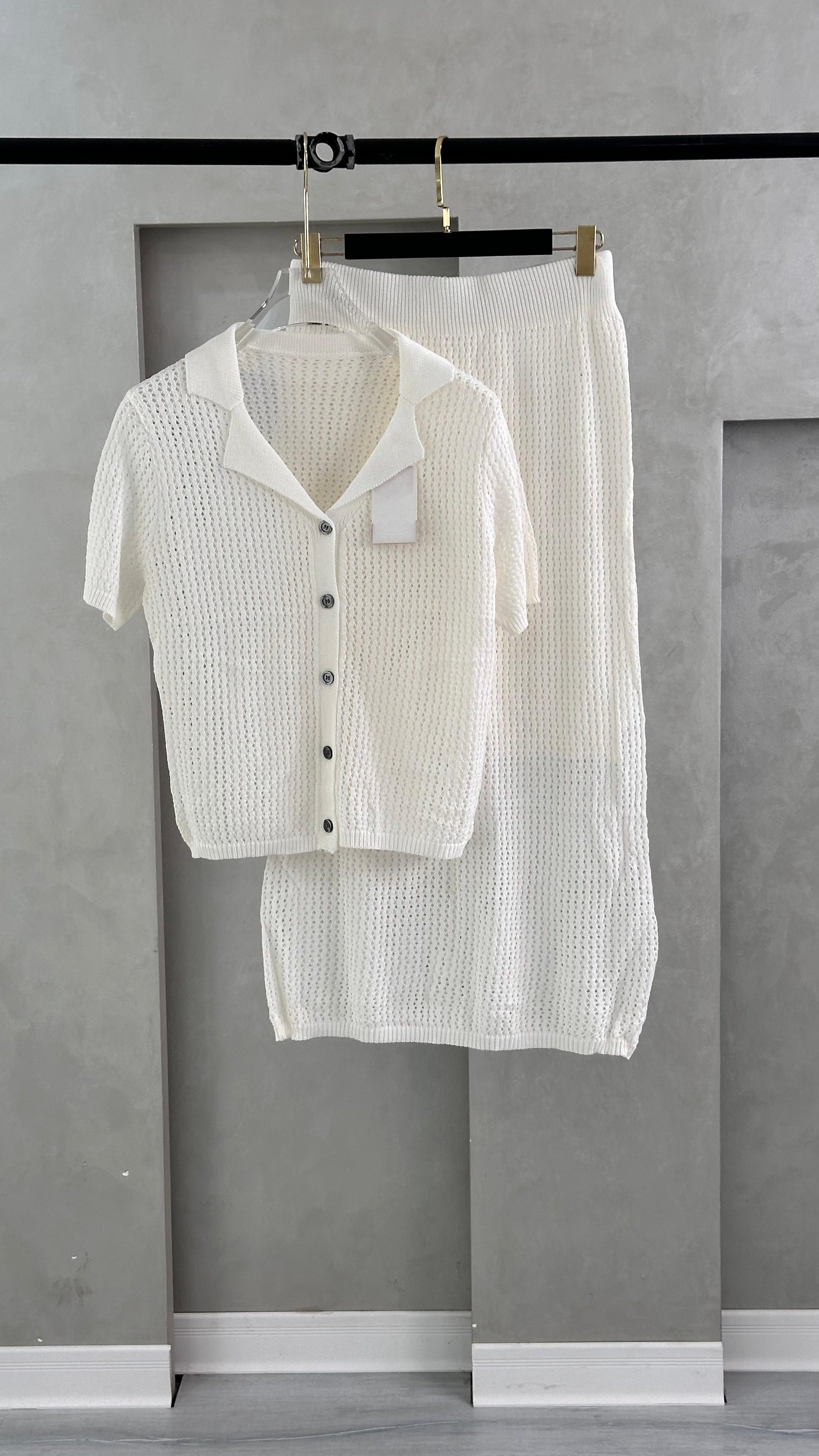 بدلة شبك تنورة