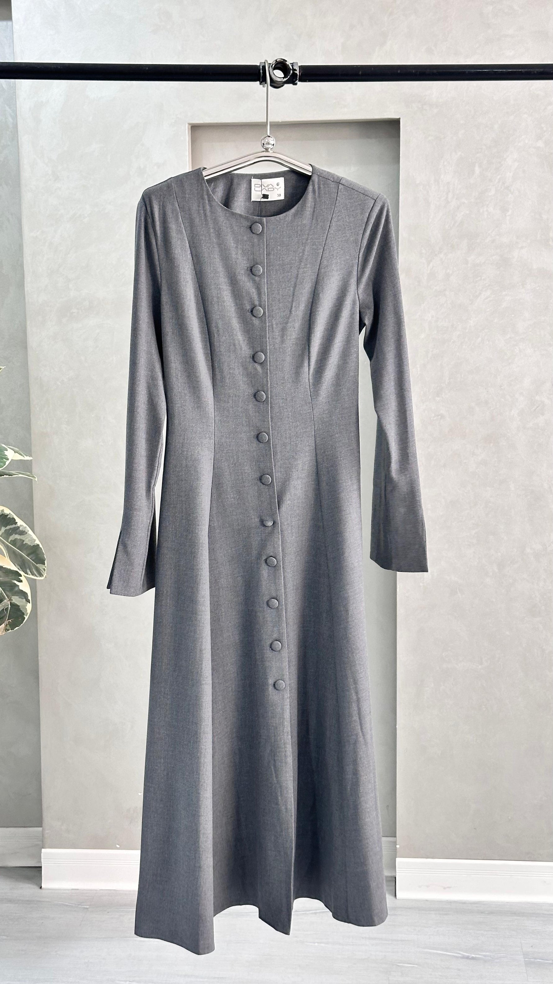 فستان نسائي كلوش