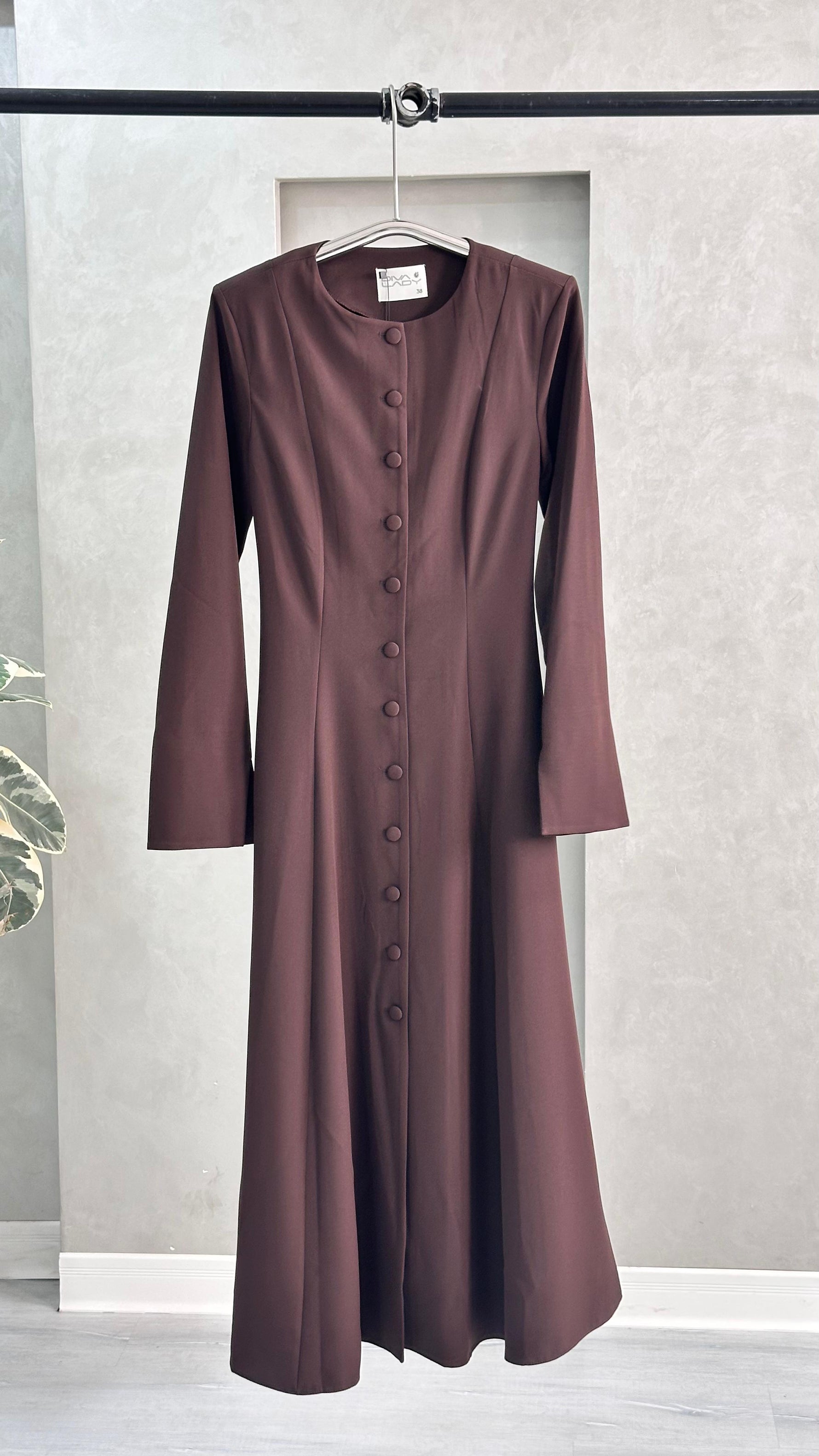 فستان نسائي كلوش