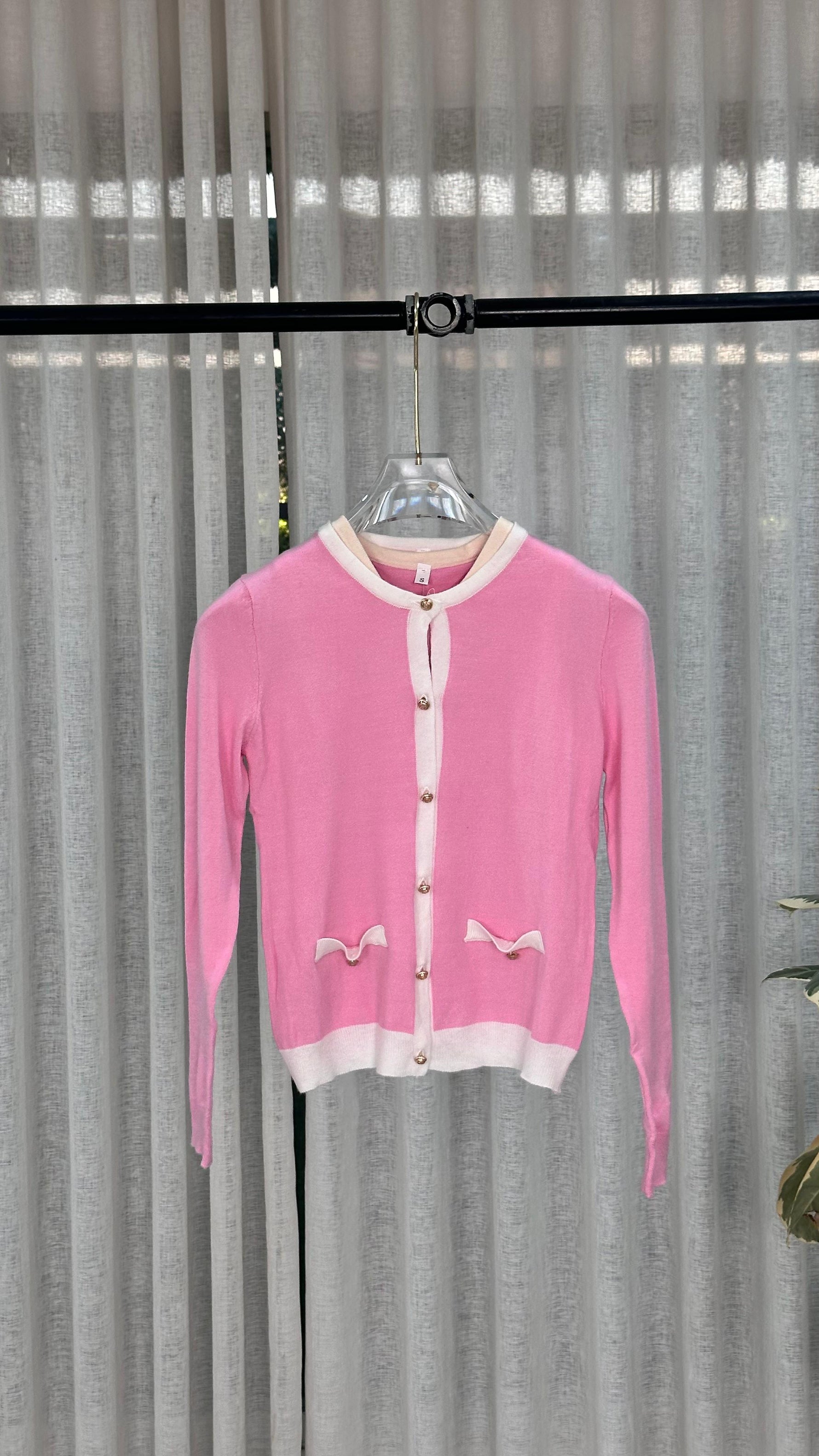 بلوزة نسائي مع جاكيت