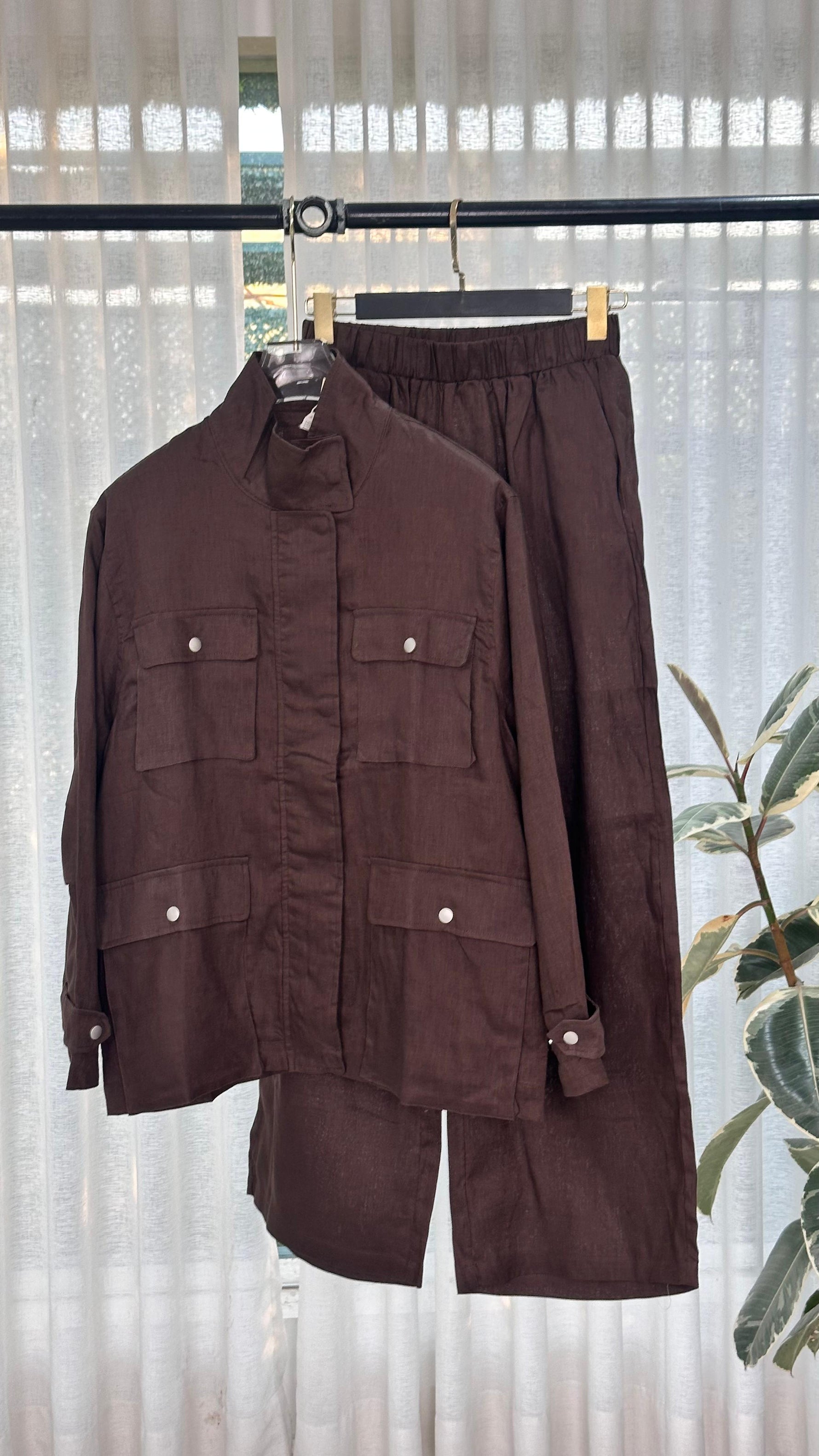 بدلة مخابي لنن