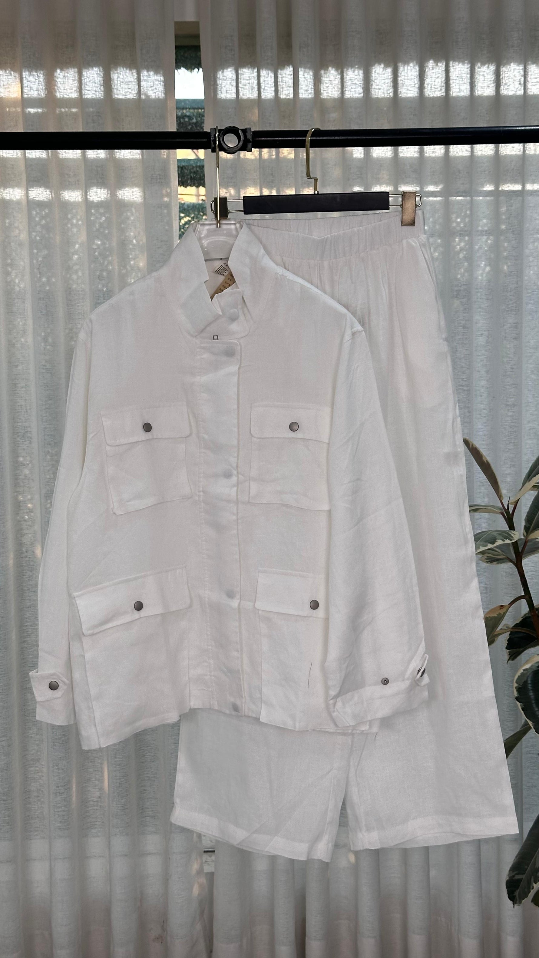 بدلة مخابي لنن