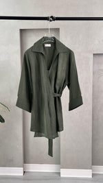 جاكيت نسائي بحزام جانبي