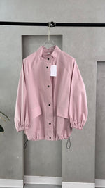 جاكيت نسائي مع جيب