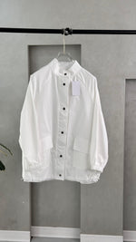 جاكيت نسائي مع جيب