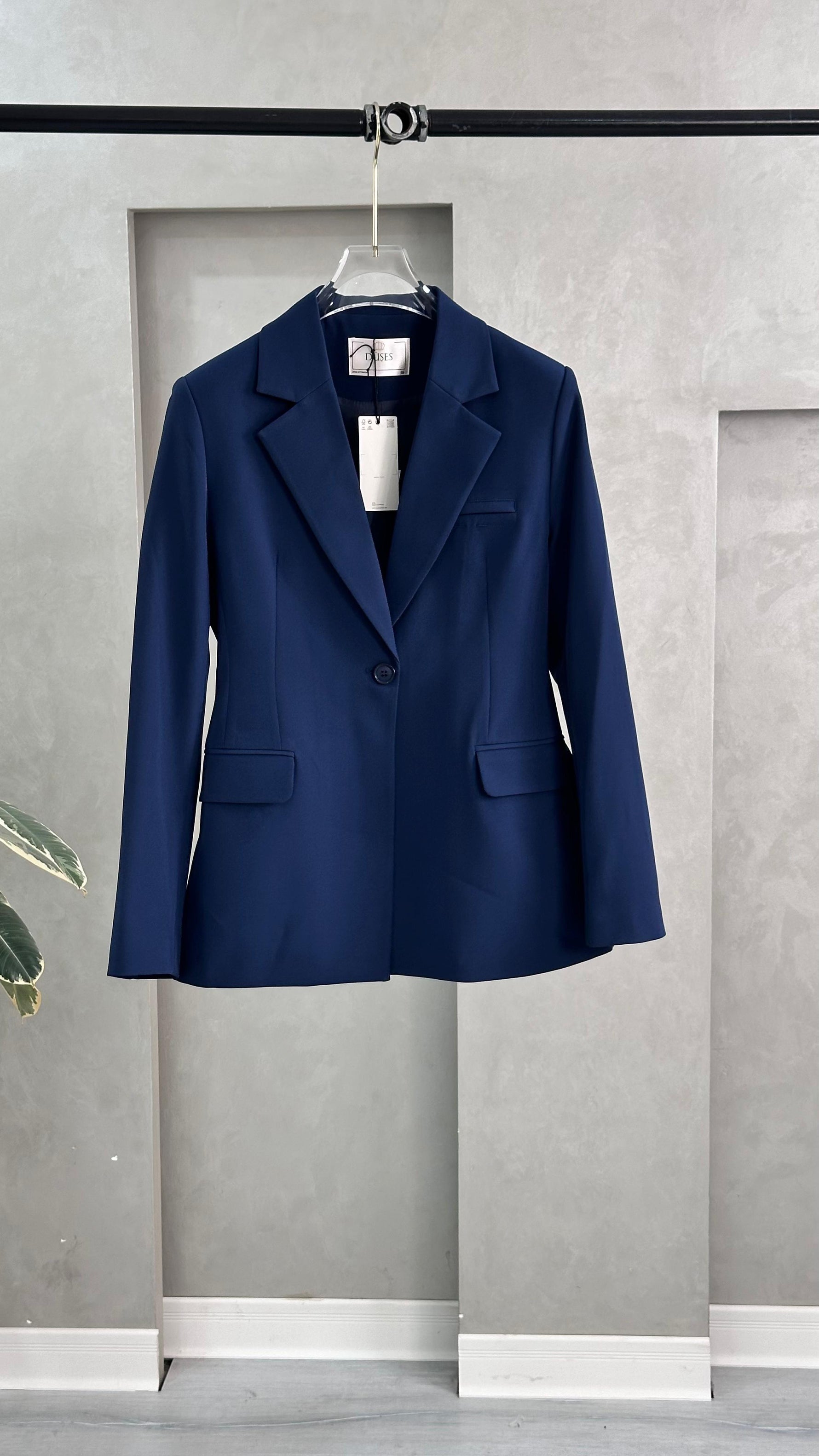 جاكيت نسائي