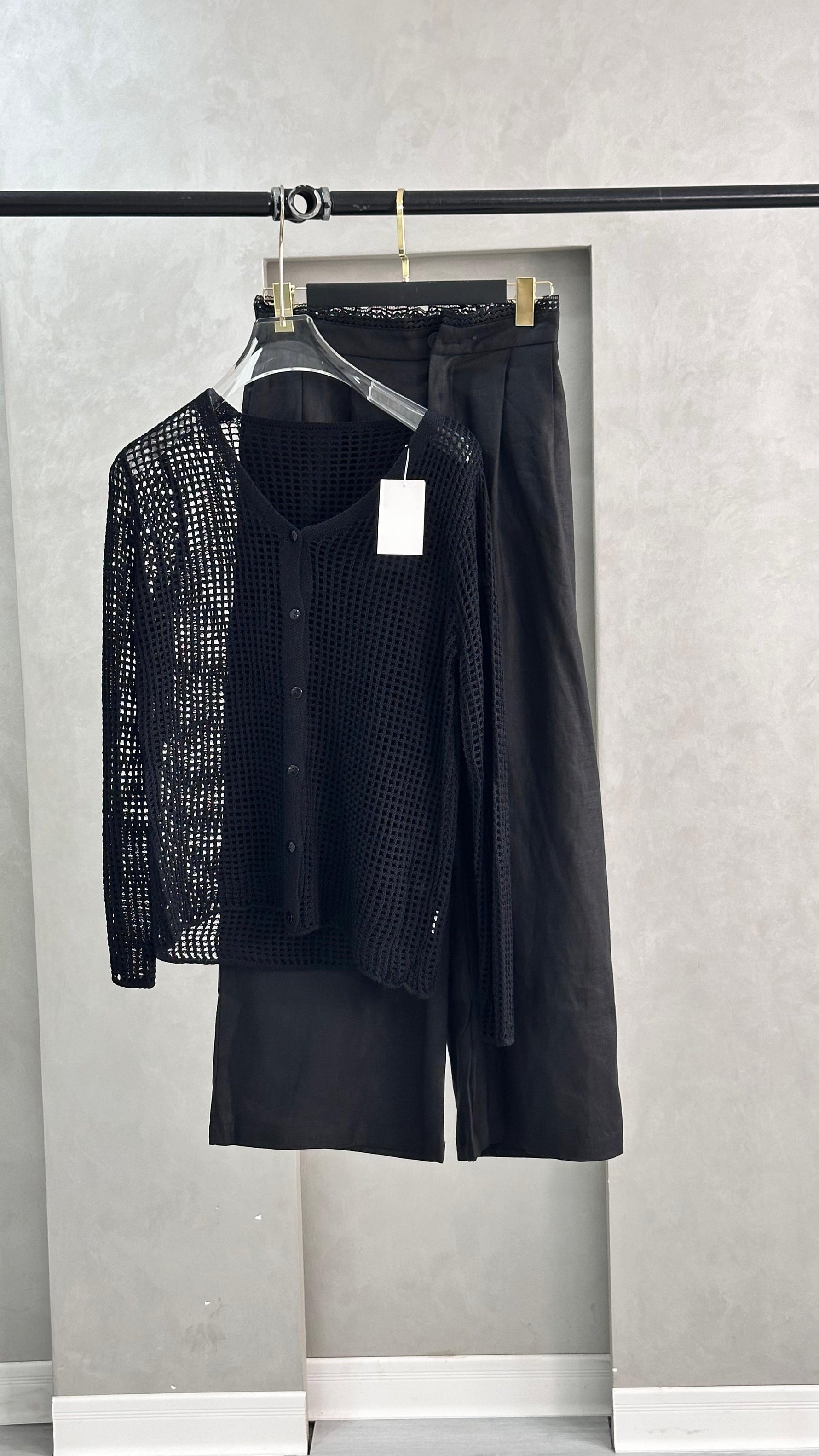 بدلة نسائي توب شبك