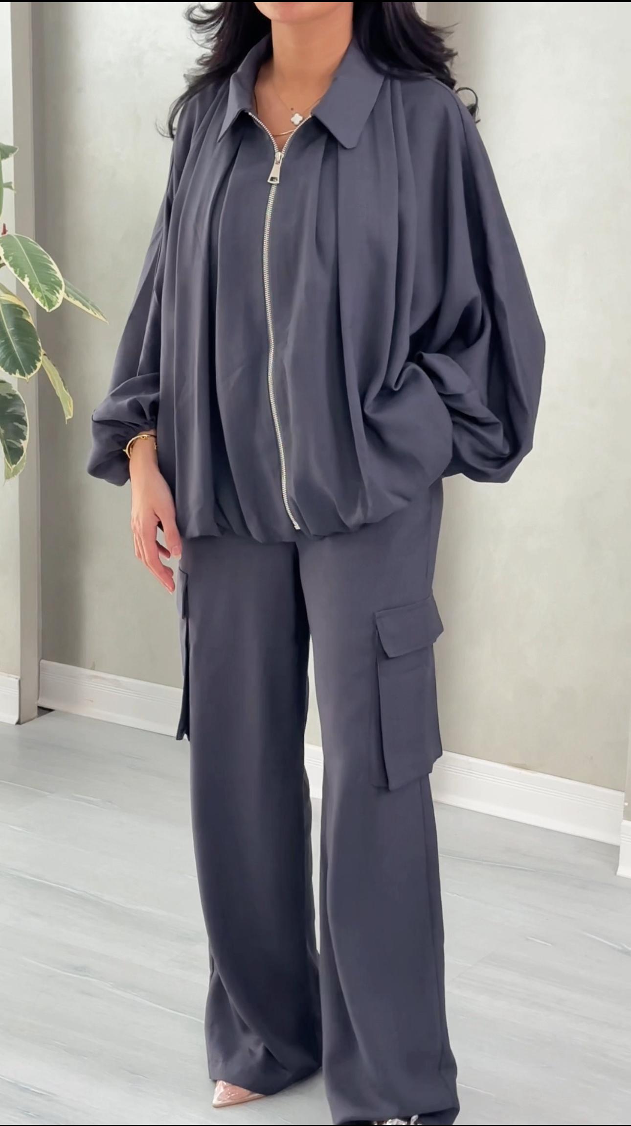 بدلة نسائي سحاب