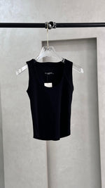 توب نسائي حفر