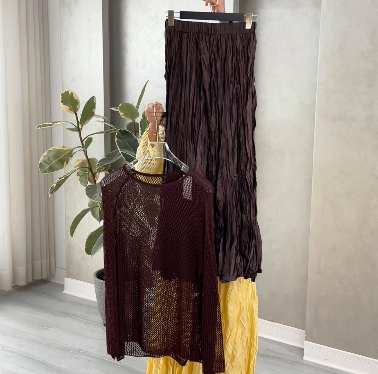 بدلة تنورة شبك