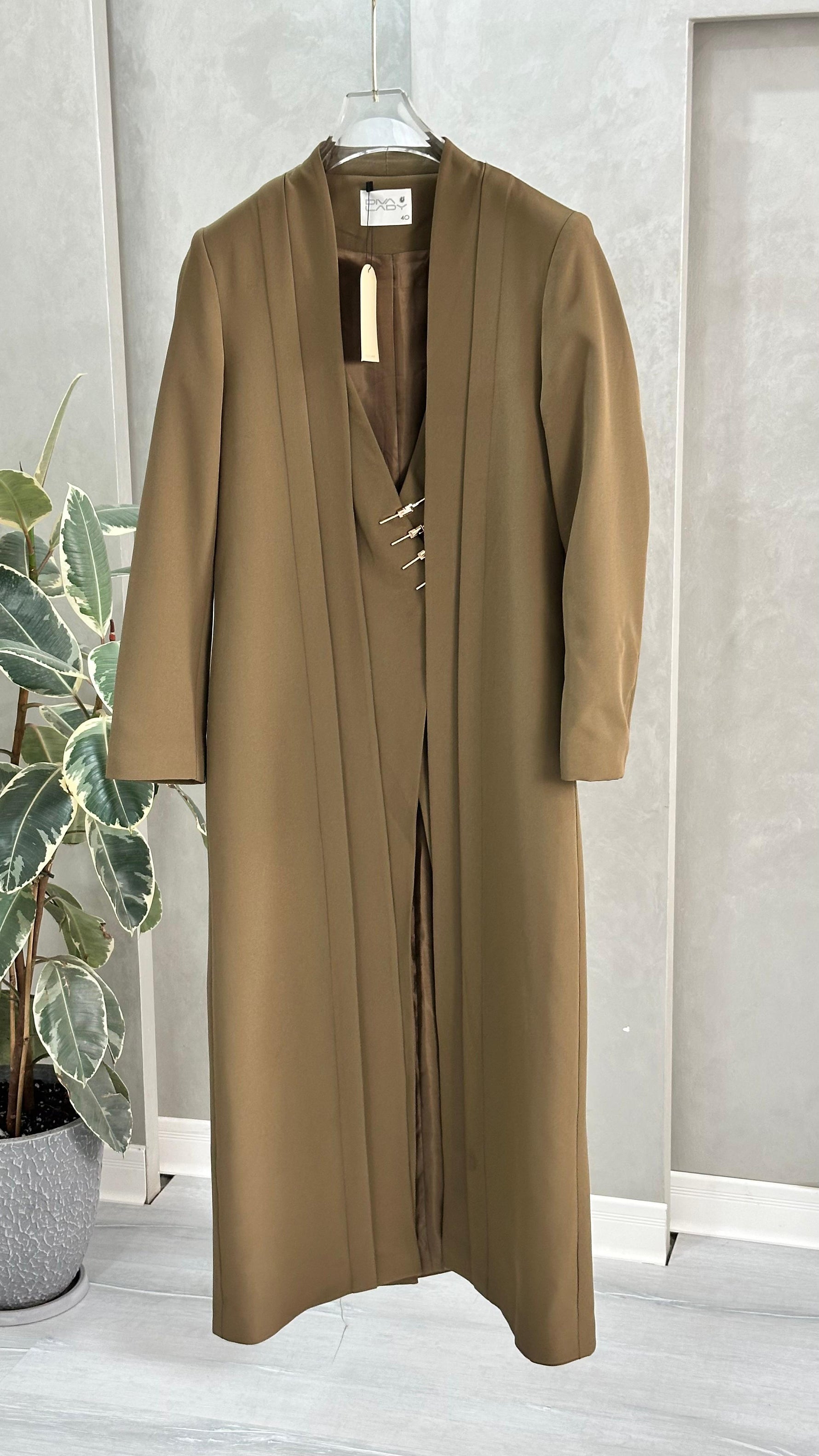 جاكيت نسائي طويل انيق