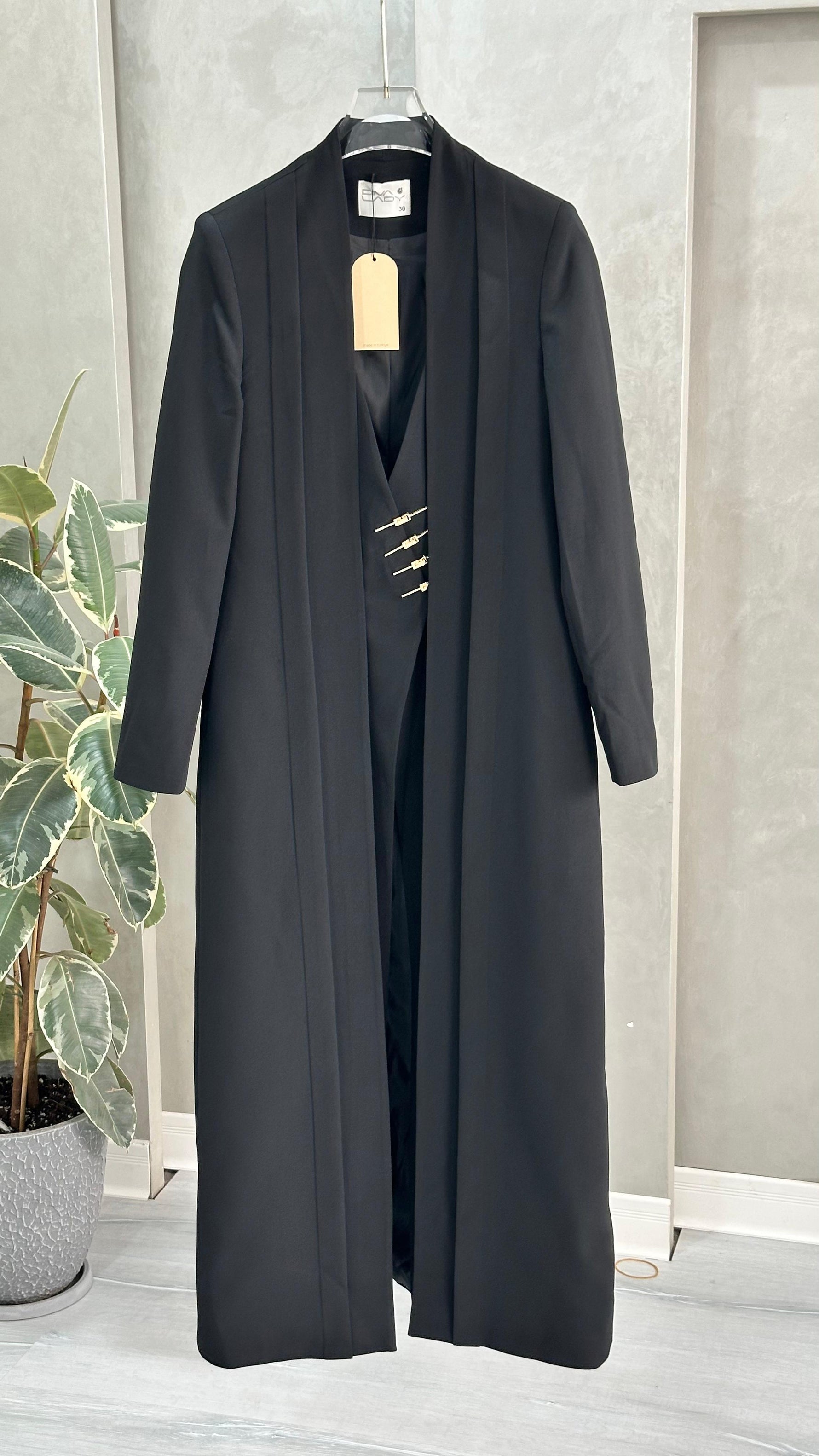 جاكيت نسائي طويل انيق