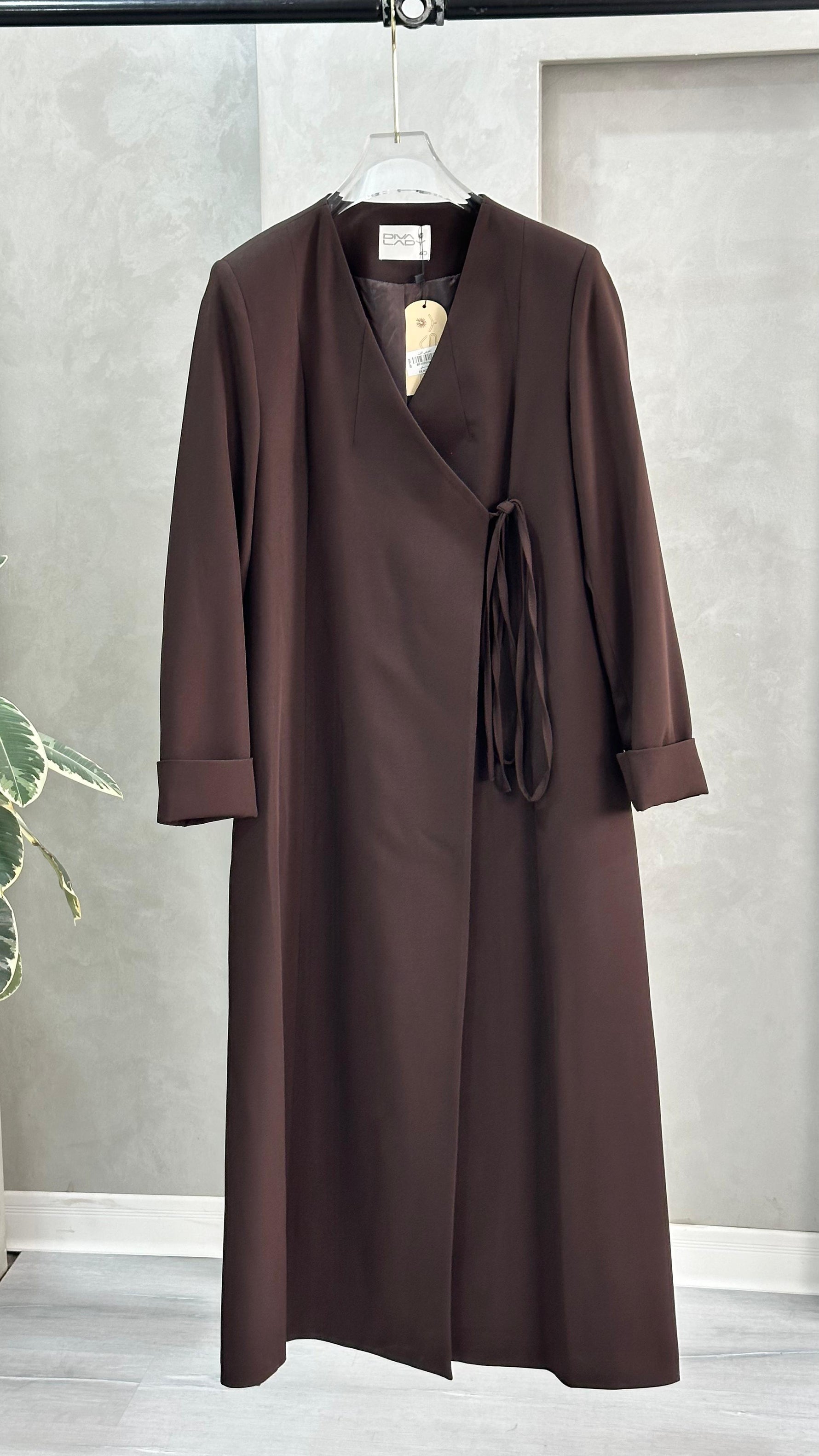 جاكيت نسائي لف طويل