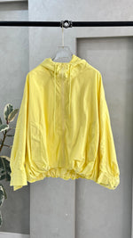 جاكيت نسائي كبوس