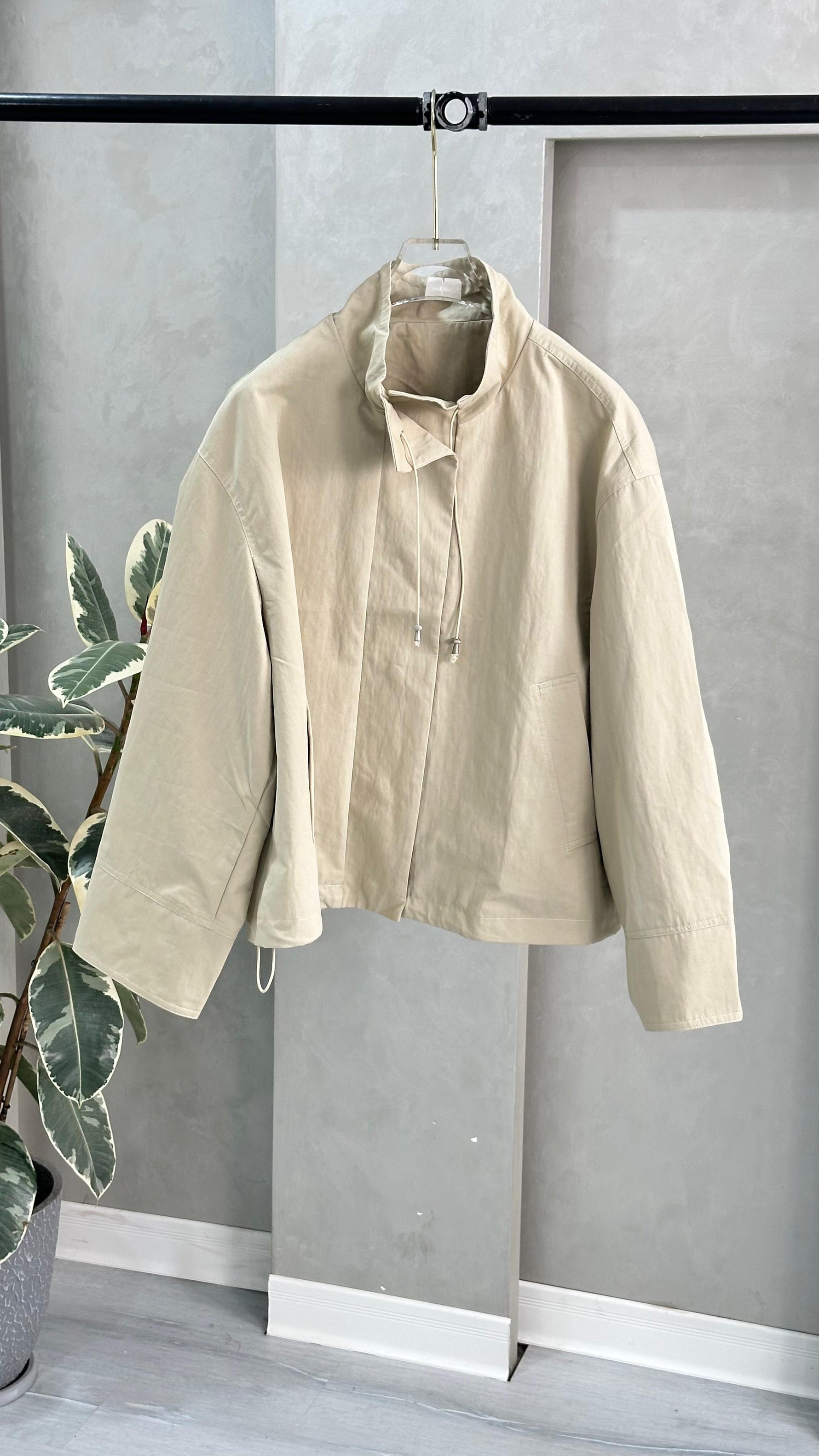 جاكيت نسائي