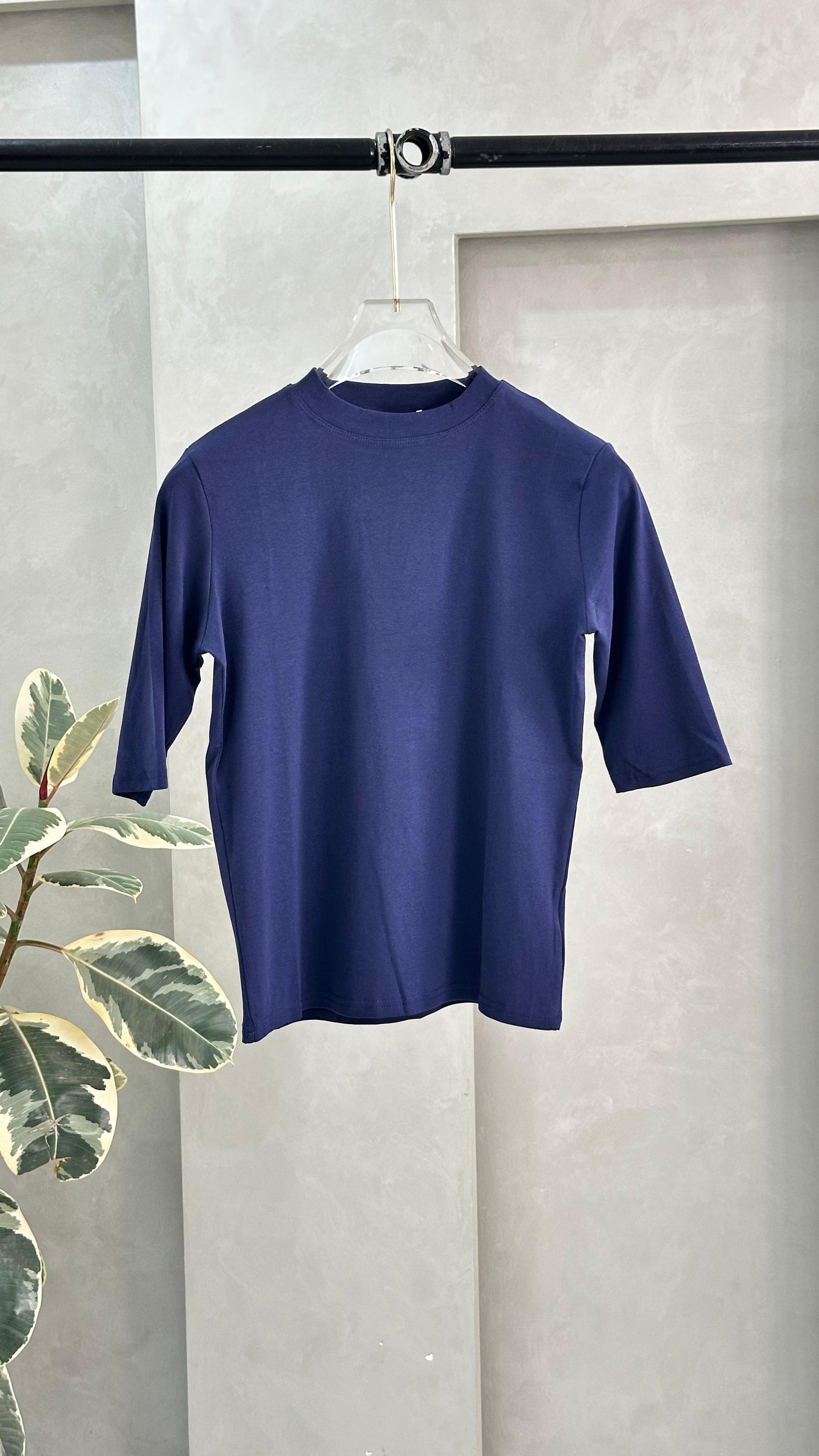 تيشيرت نسائي