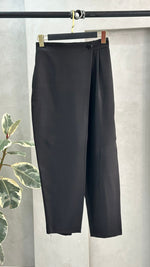 بنطلون نسائي