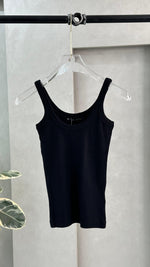 توب نسائي بسيط