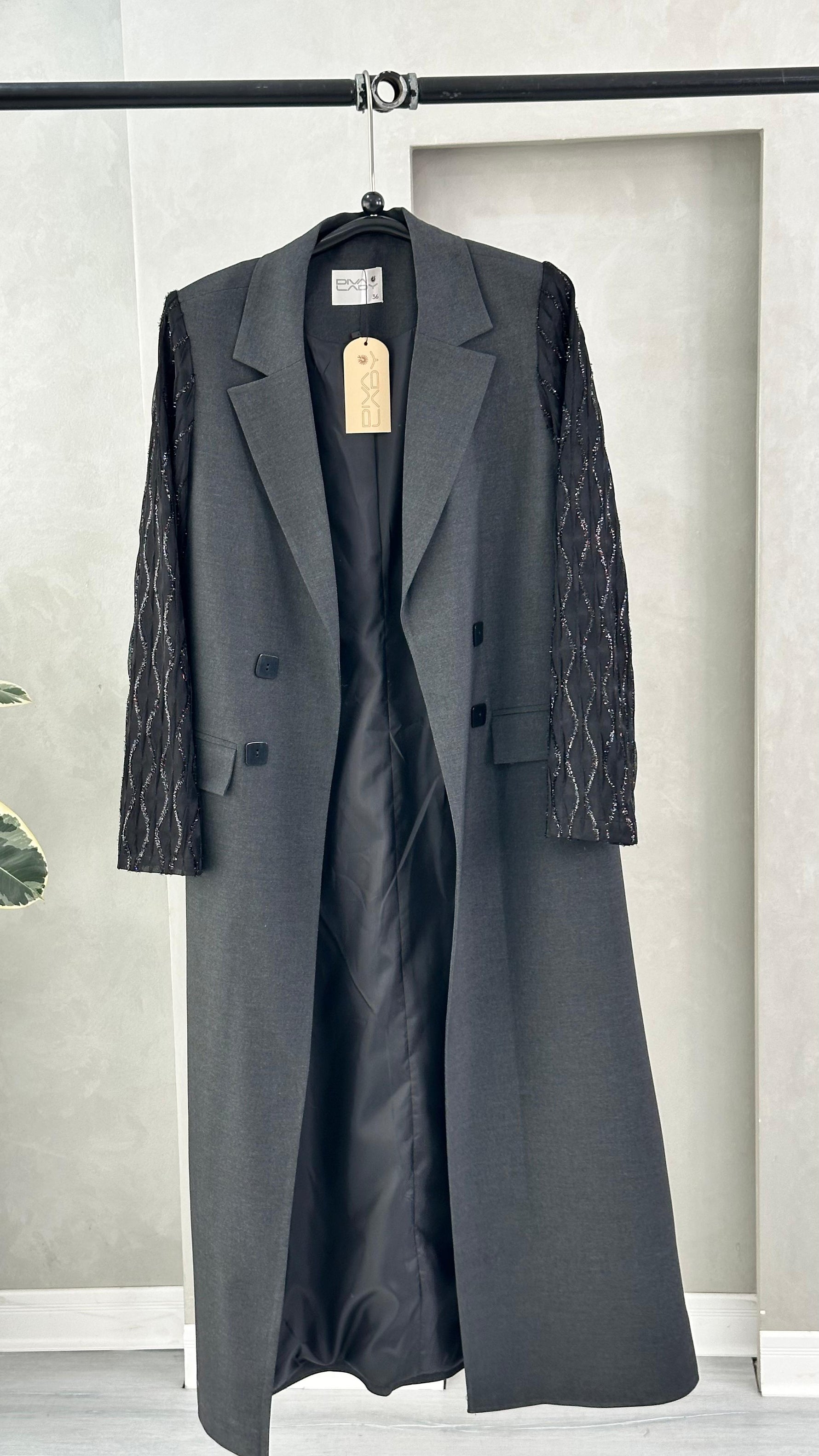 جاكيت نسائي طويل فخم